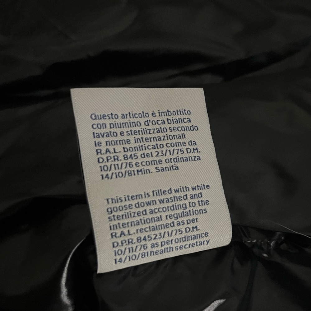 Authentic Monclear Jacket. Never Worn And Limited… - image 6